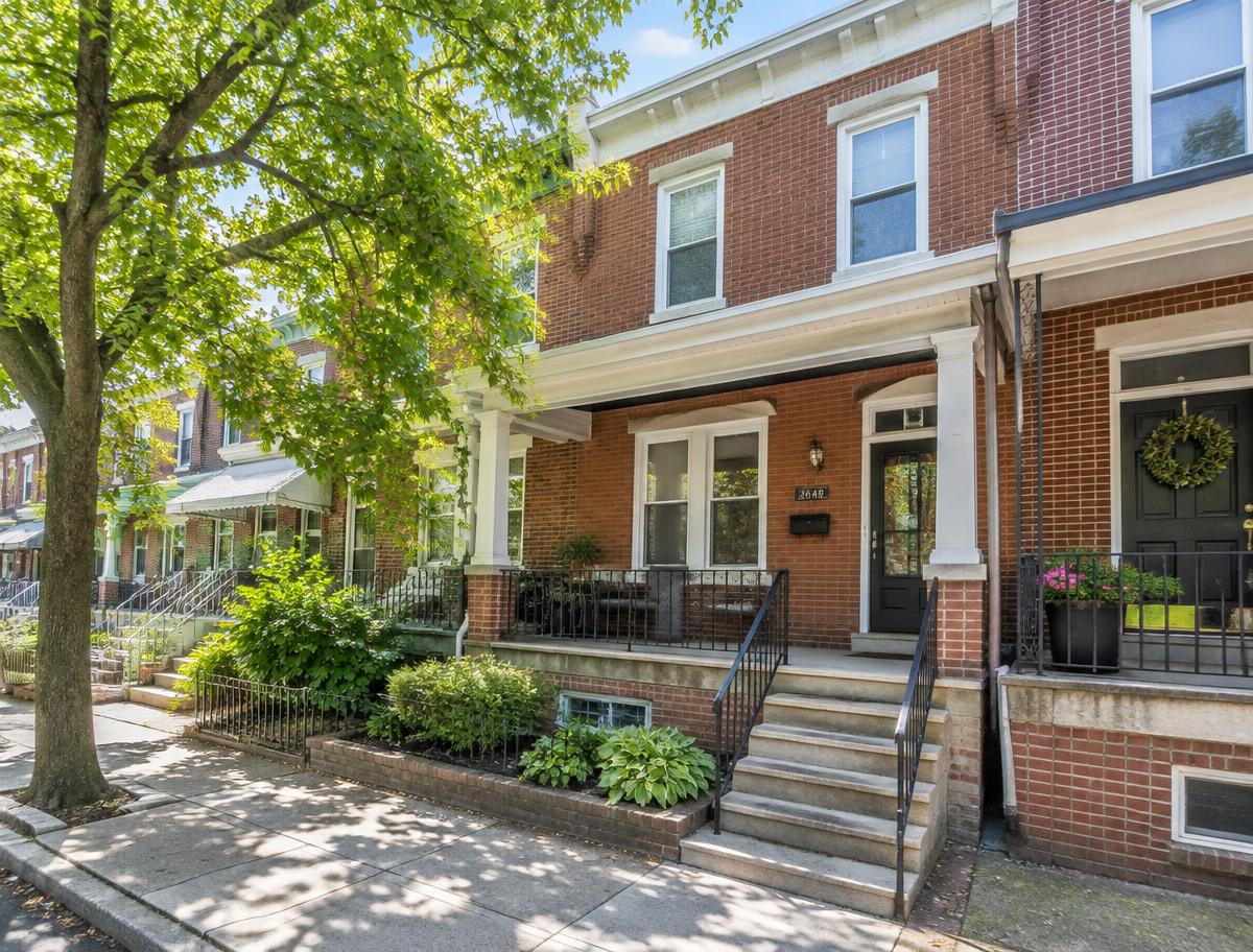 Renovated 3-bed row home in Fishtown